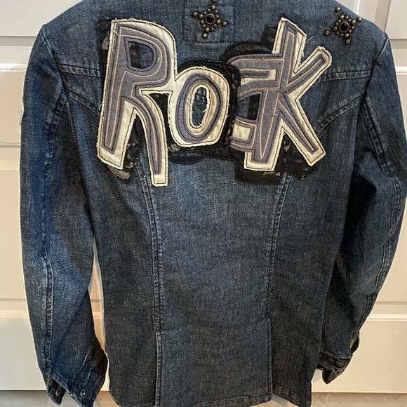 Jean Jacket - Picture 2 of 4